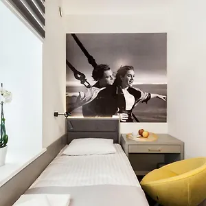 Cinema Auberge de jeunesse Poznań