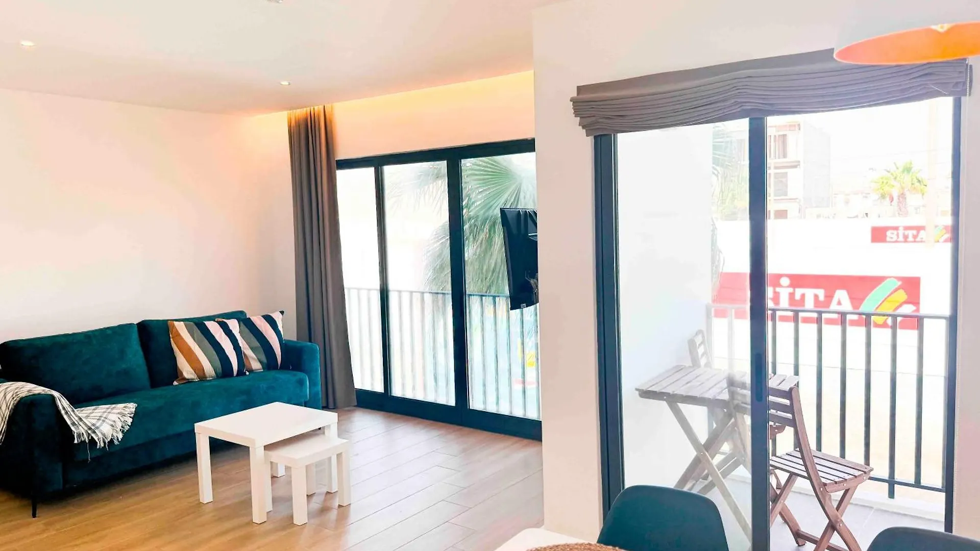 Bia Serviced Apartments & Bia D\'Olaf contacts